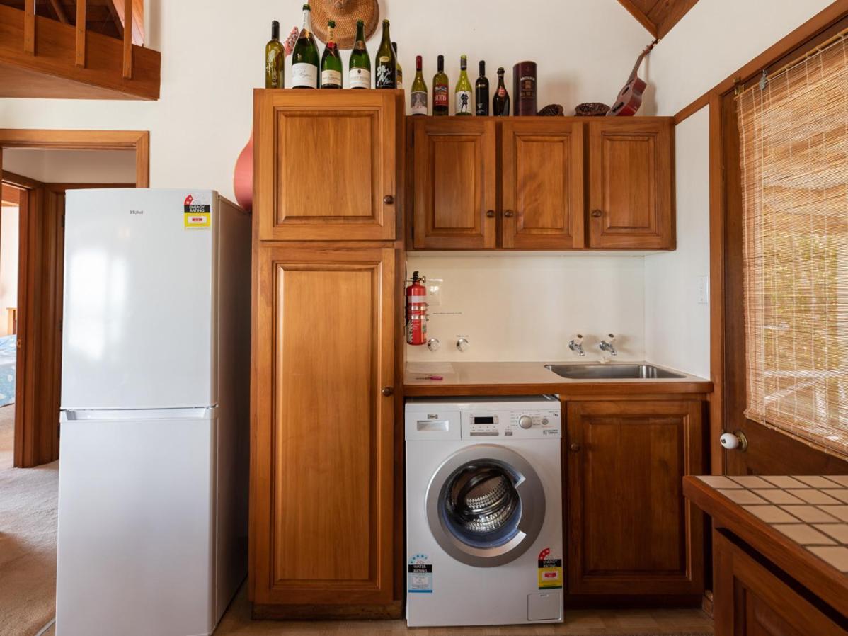 Te Maiki Escape - Russell Holiday Home エクステリア 写真