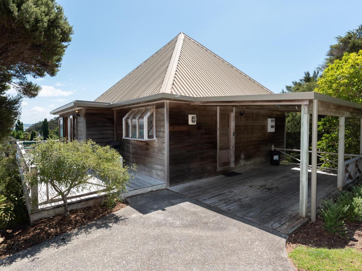 Te Maiki Escape - Russell Holiday Home エクステリア 写真